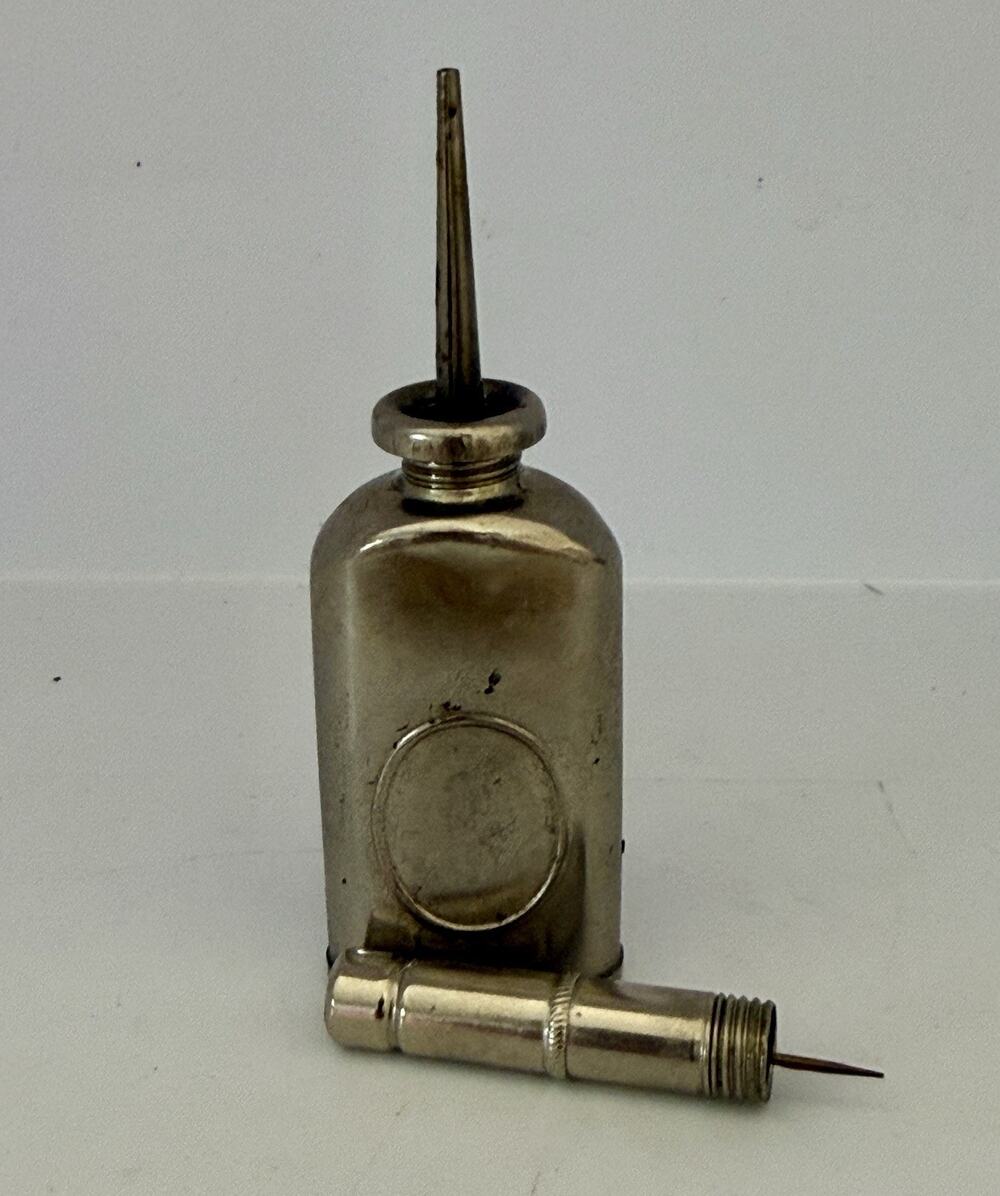 Vintage Miniature Thumb Press Handy Oiler Oil Can With Lid RARE 3.5”